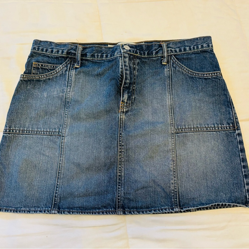 Gap denim mini skirt 14 light wash